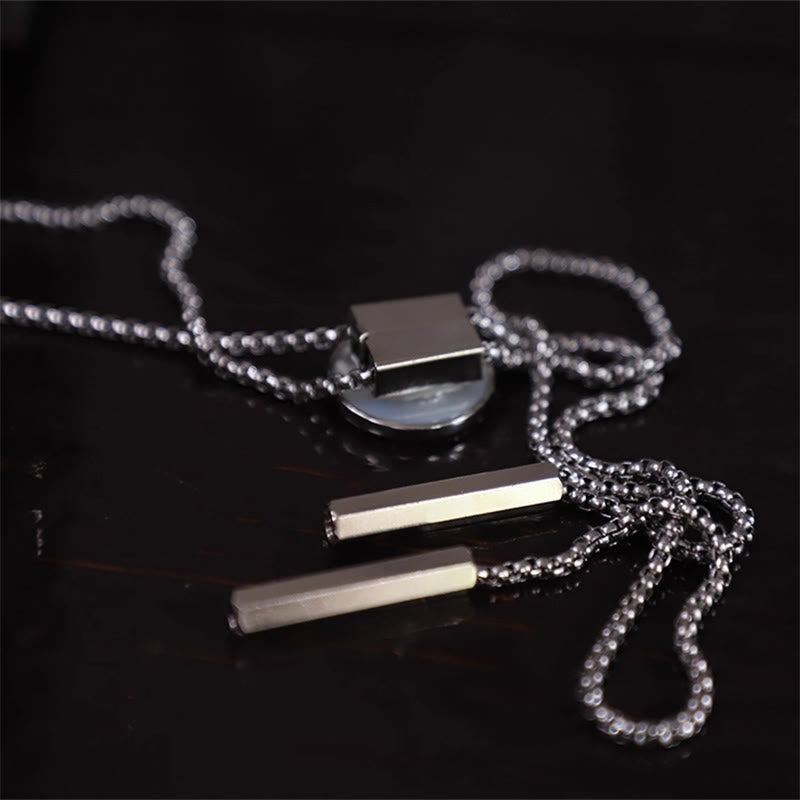 Unisex Vintage Silver Stationary Clock Design Bolo Tie