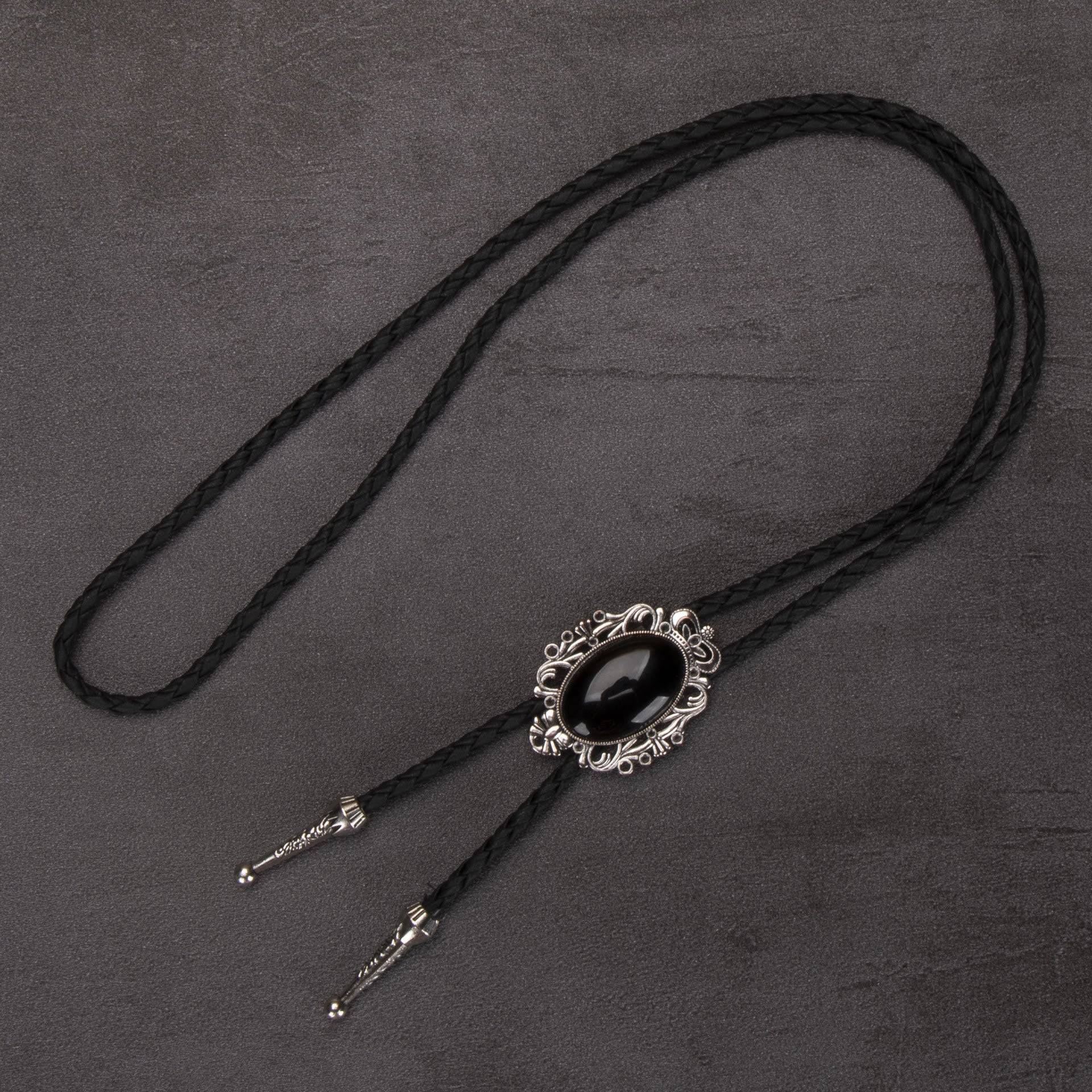 Retro Western Turquoise Elliptical Pendant Bolo Tie