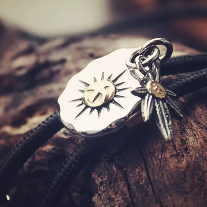 Retro Indian Totem Rotating Eagle Bolo Tie
