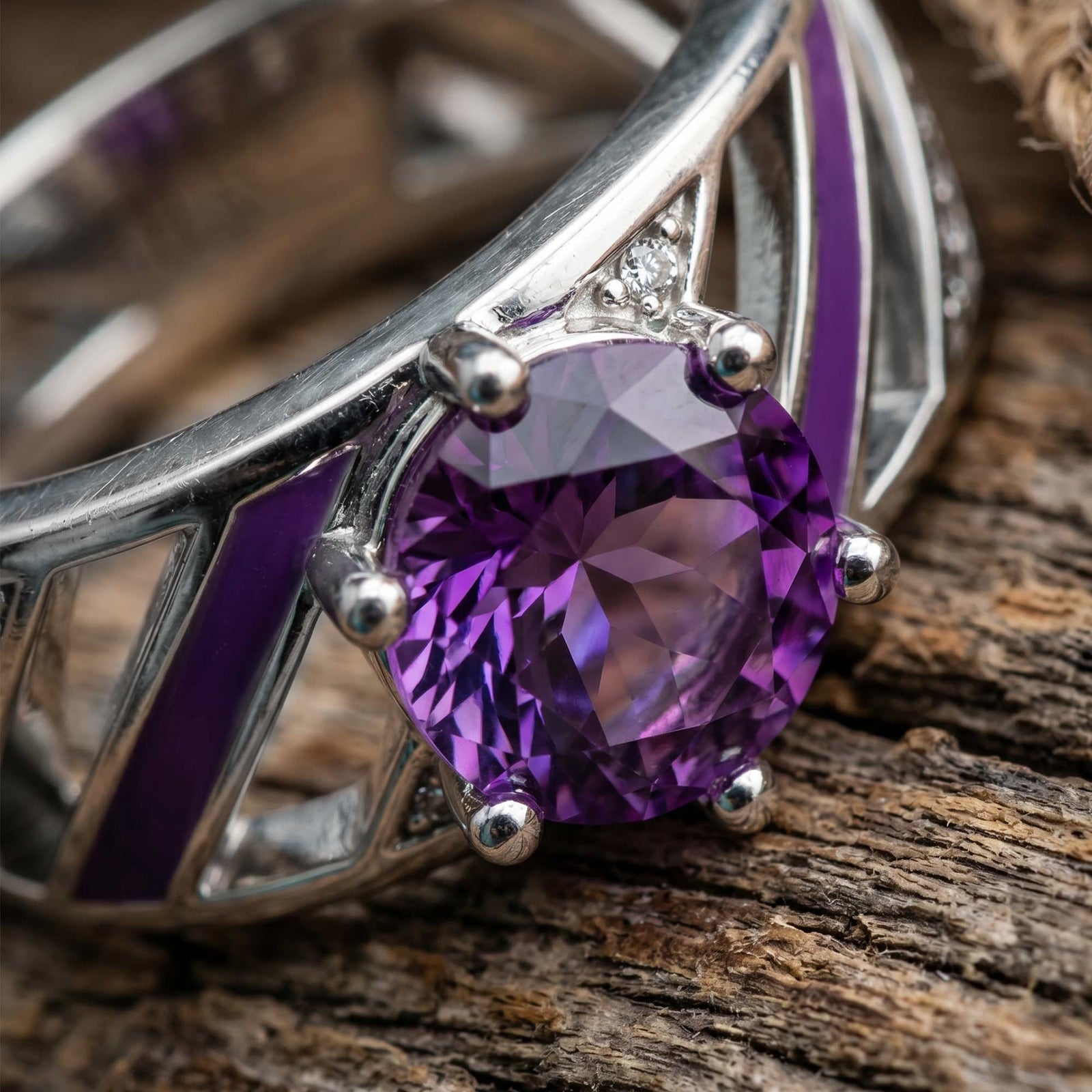 Aurora Veil Ring - Amethyst