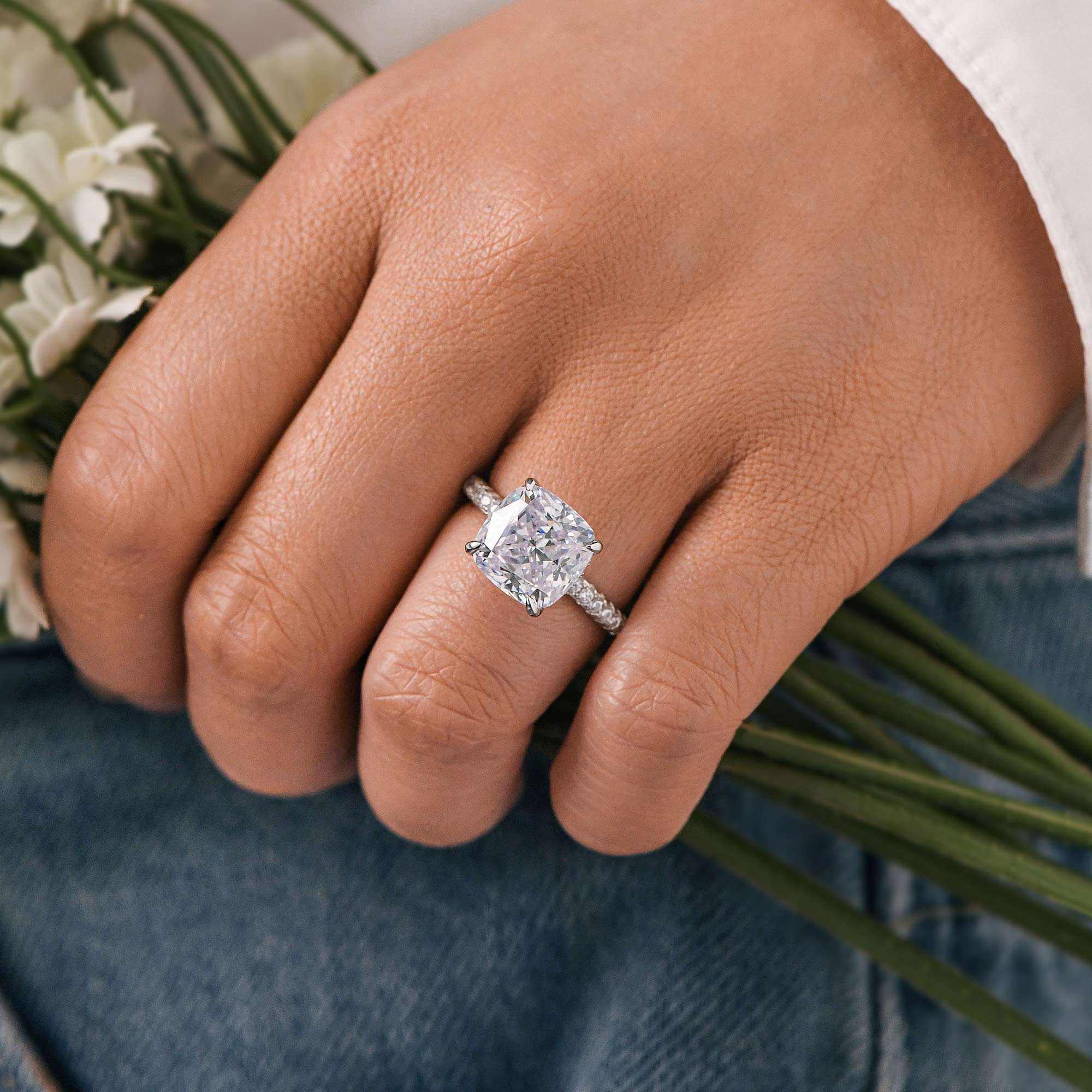 Celestial Vow Ring - Moissanite