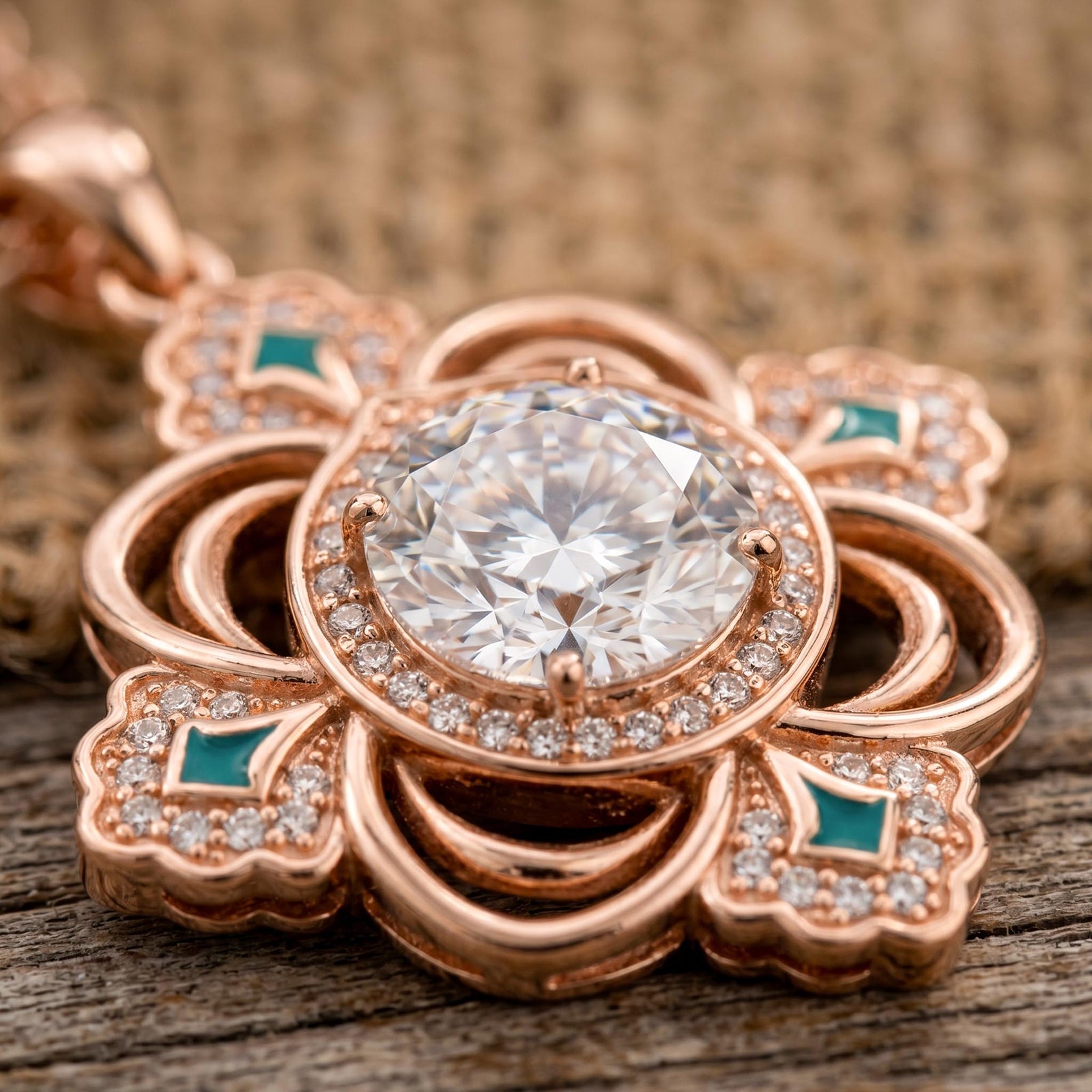 Prairie Insignia Necklace - Moissanite