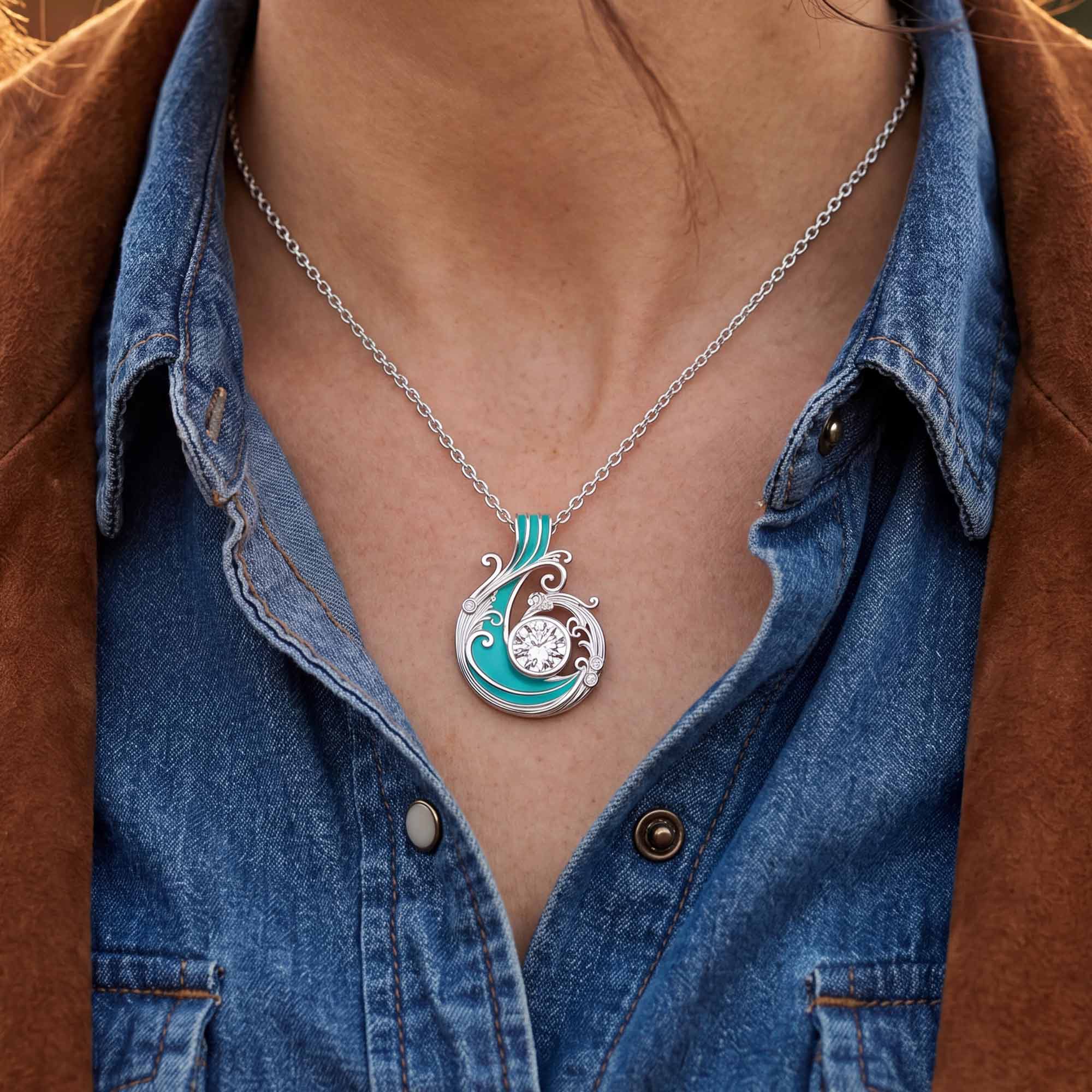 Savanna Swirl Necklace - Moissanite