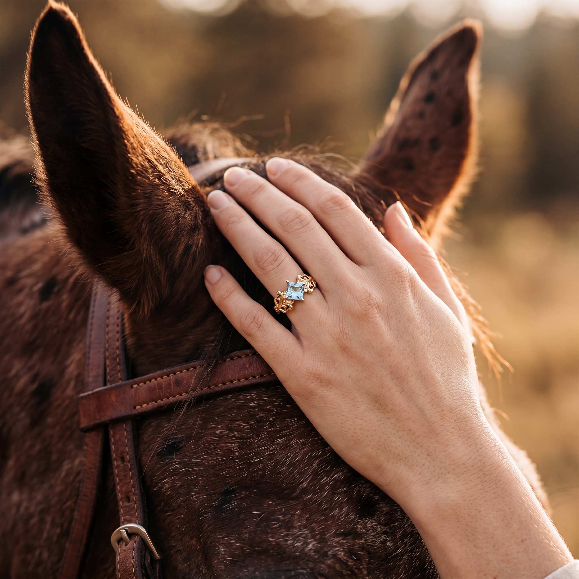 Sunspire Glow Ring - Aquamarine