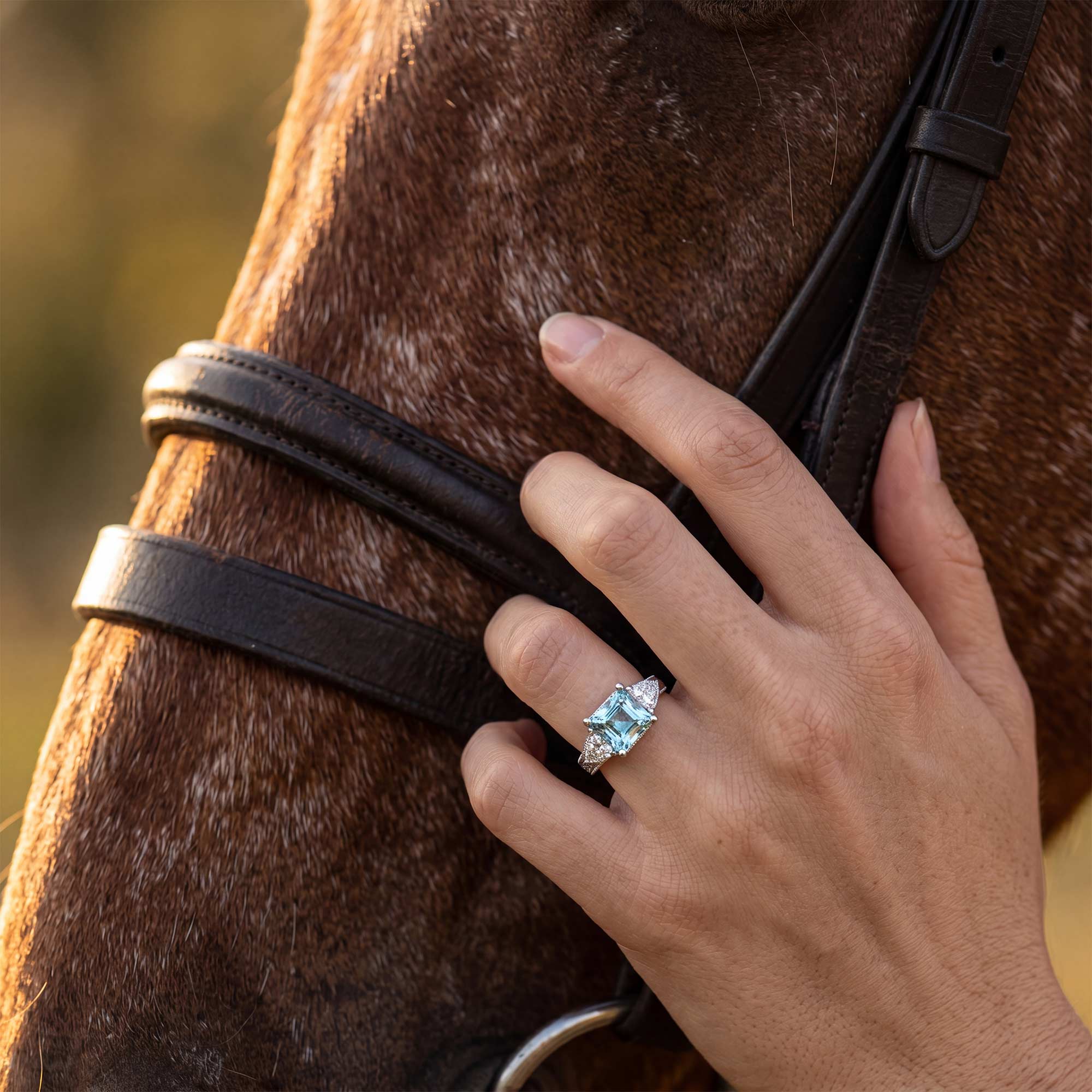 Tidal Embrace Ring - Aquamarine