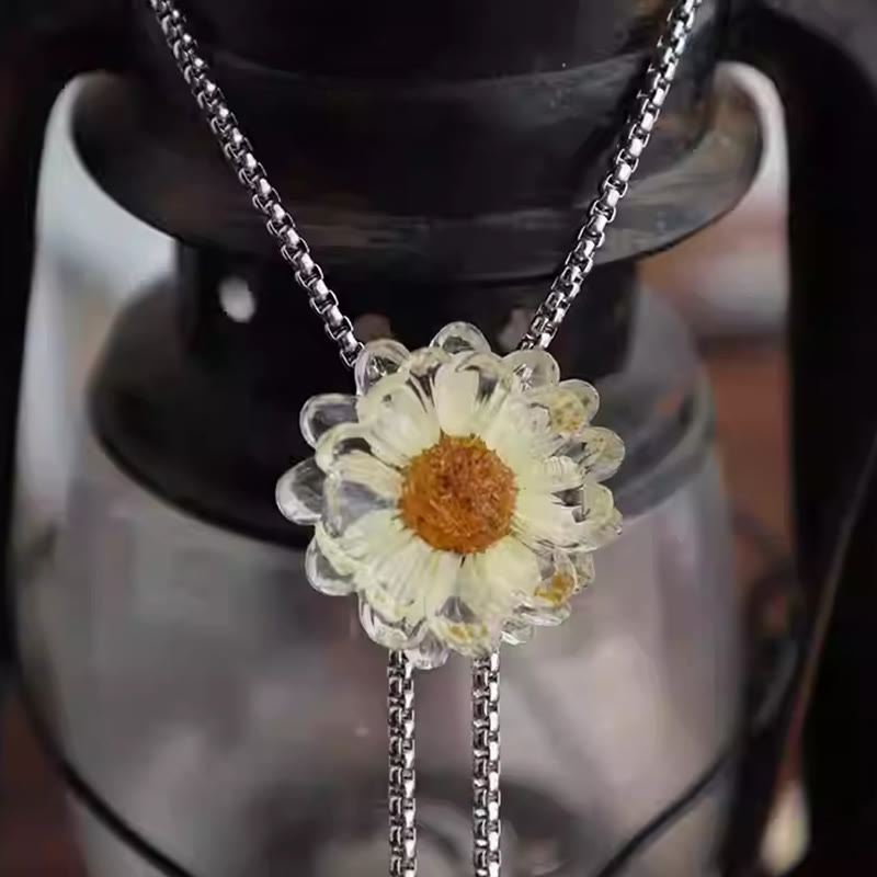 Handmade Dried Flower Daisy Women's Bolo Tie