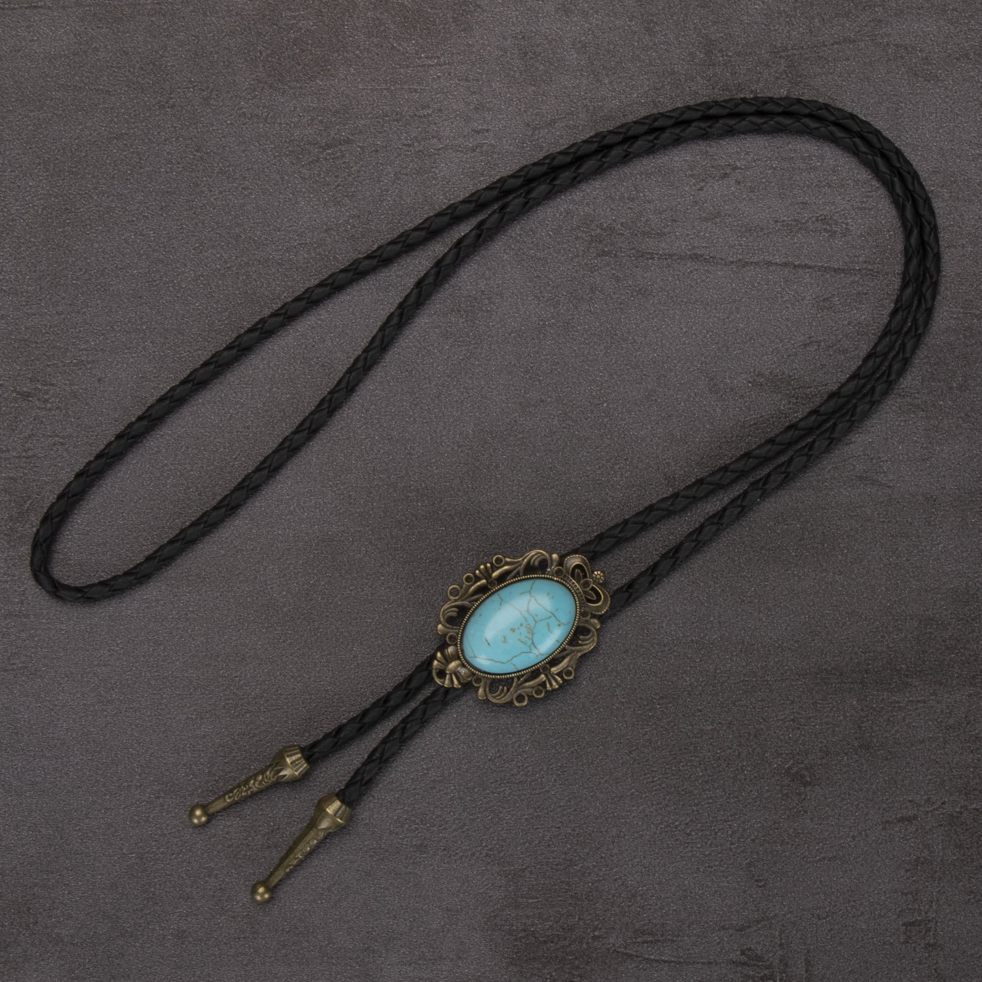 Retro Western Turquoise Elliptical Pendant Bolo Tie