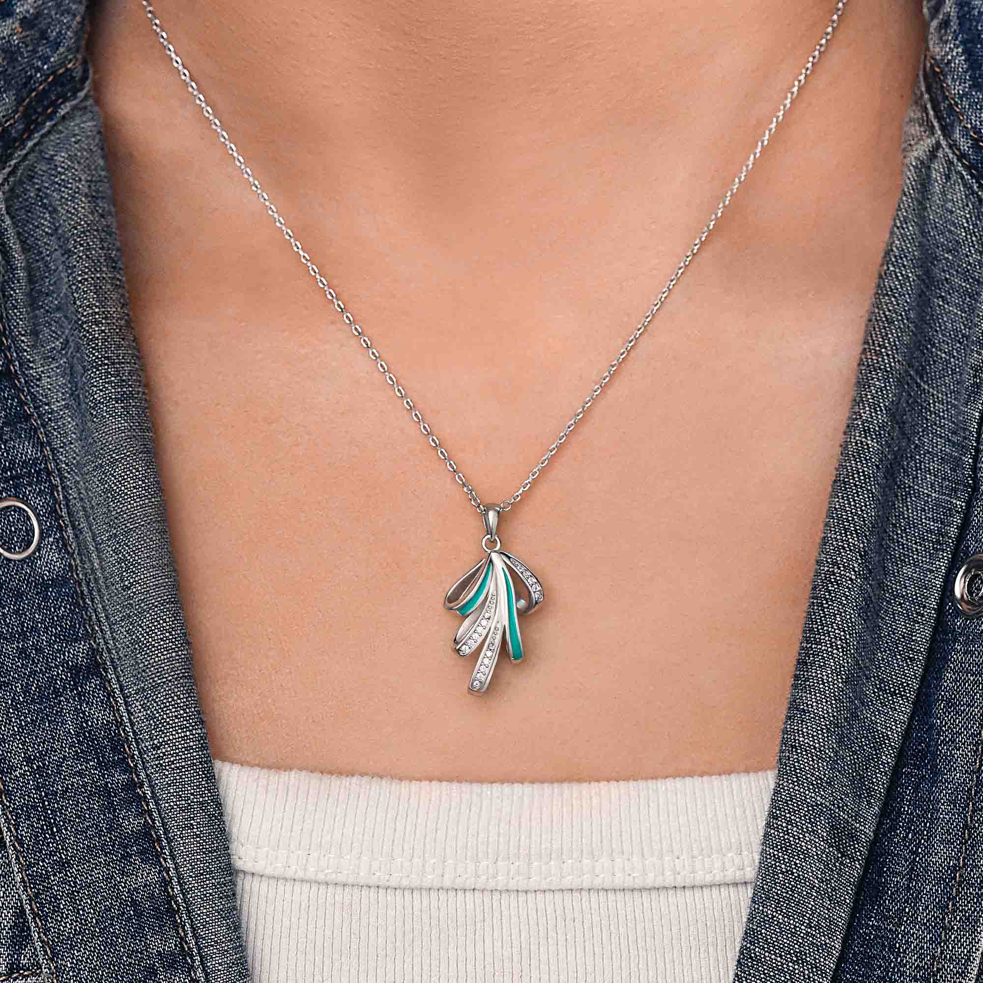 Annie's Ribbon Necklace