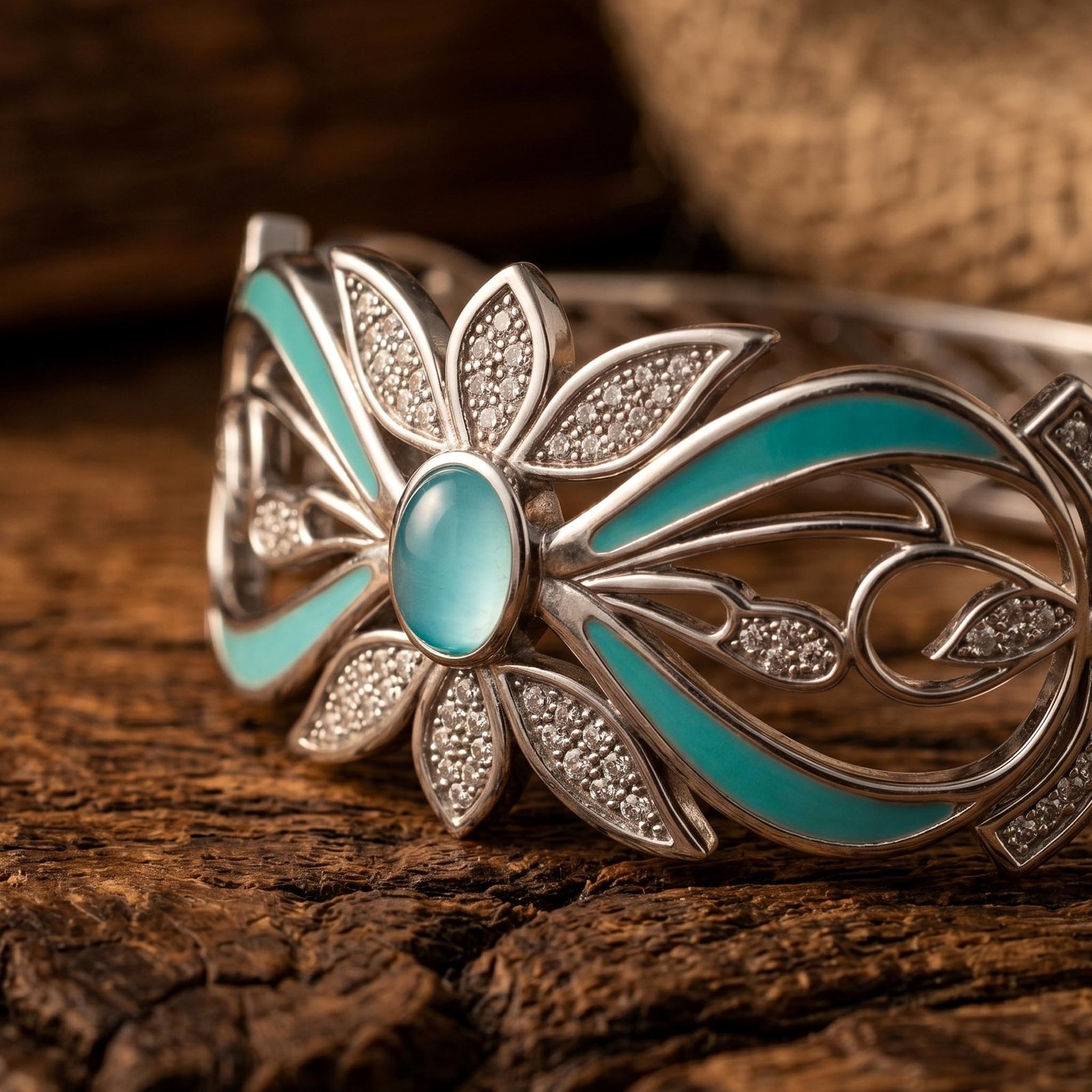 Frontier Whirlwind Bracelet - Aquamarine
