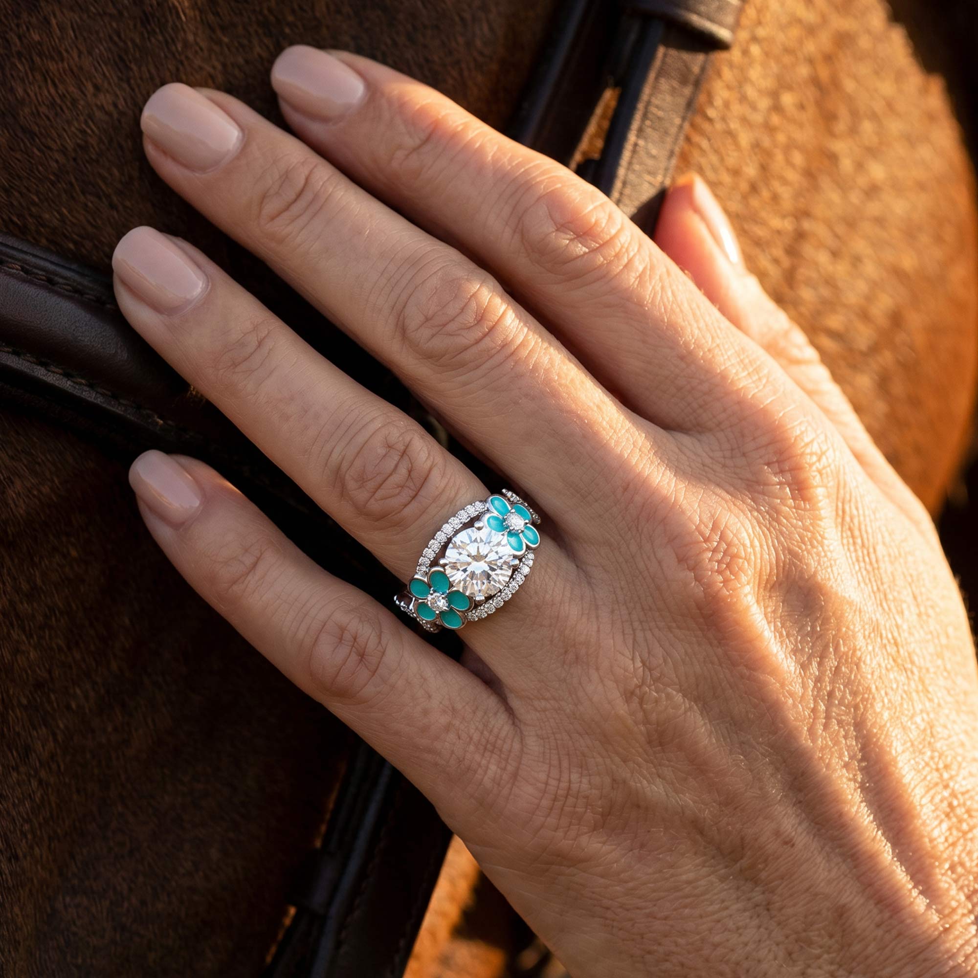 Intertwined Blooming Bud Ring - Moissanite