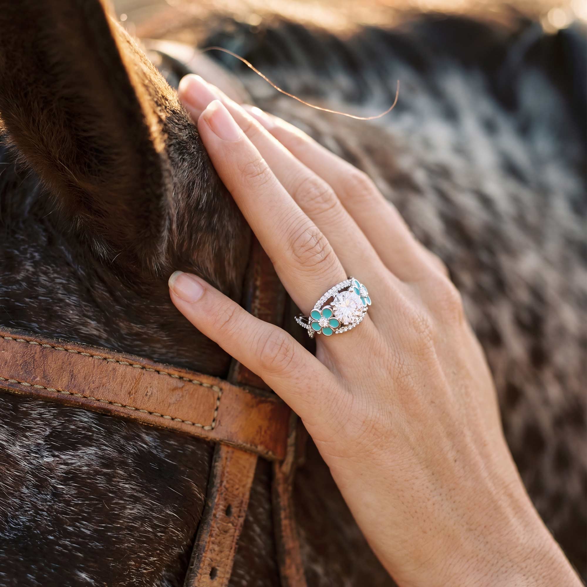 Intertwined Blooming Bud Ring - Moissanite