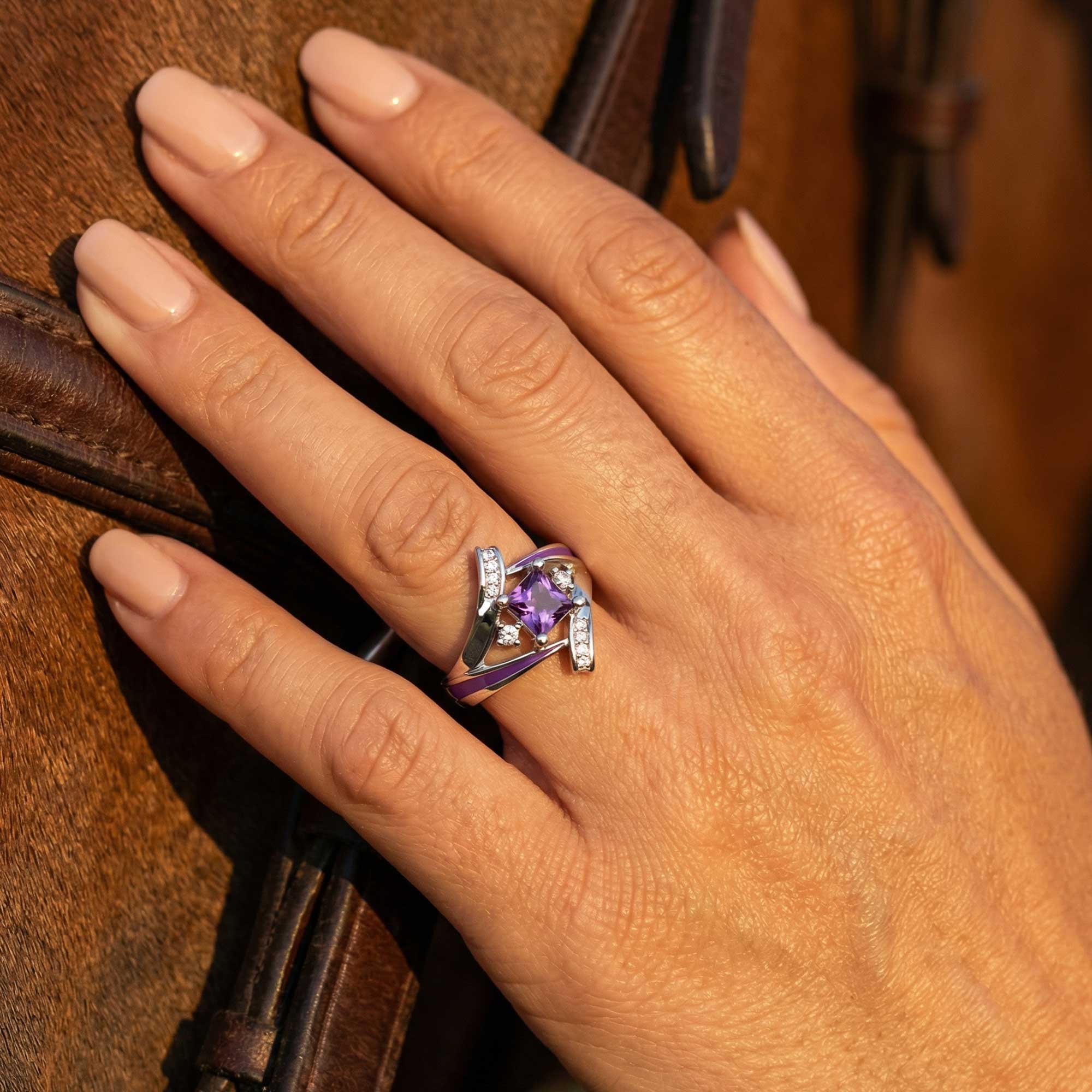 Milky Way Kiss Ring - Amethyst
