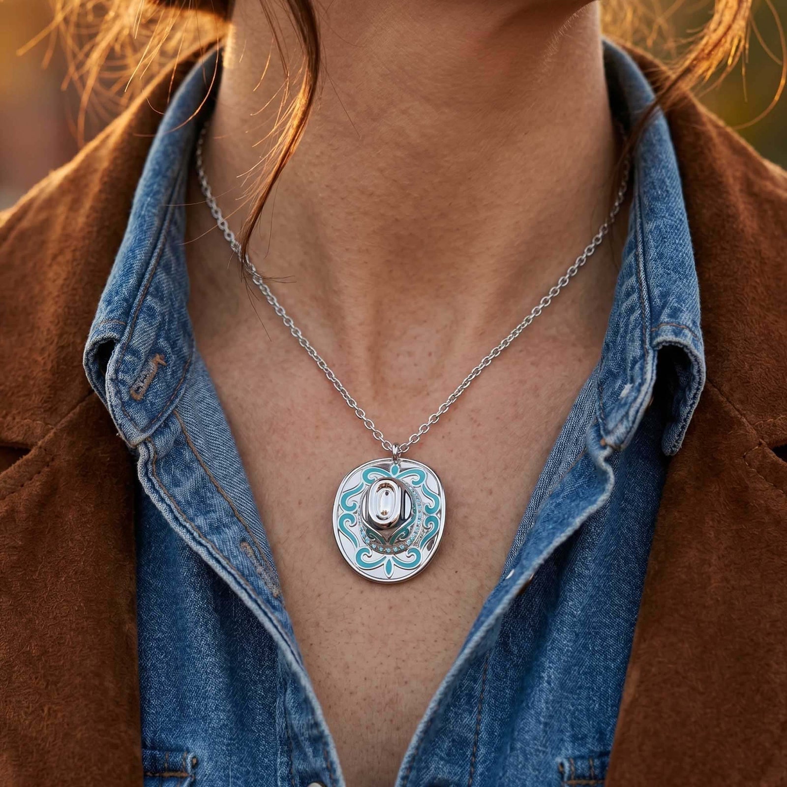 Rodeo Hat Necklace - Aquamarine