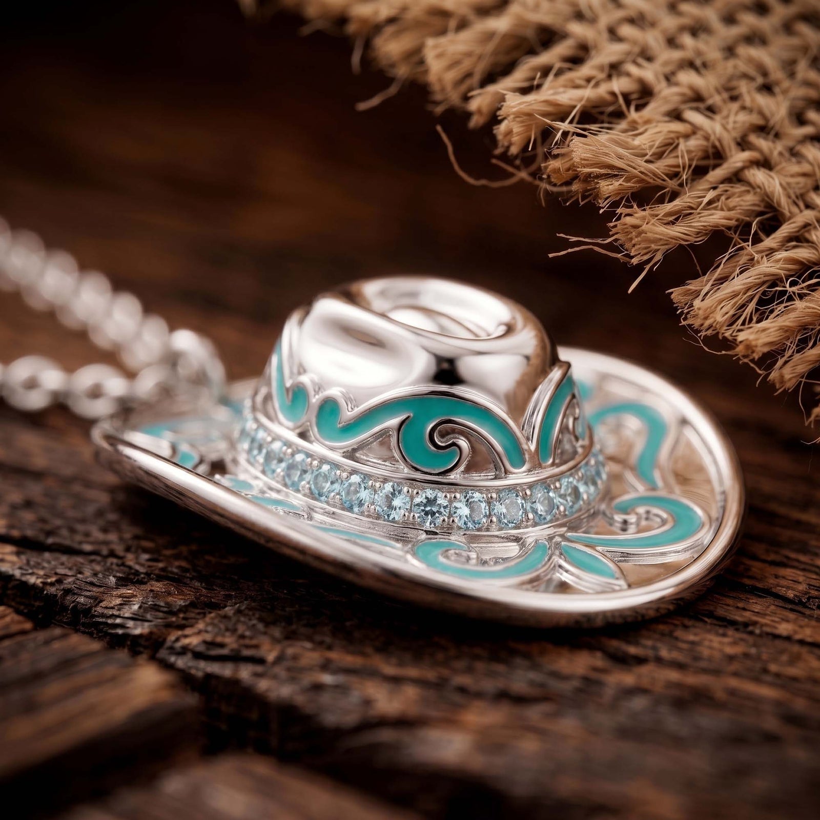 Rodeo Hat Necklace - Moissanite
