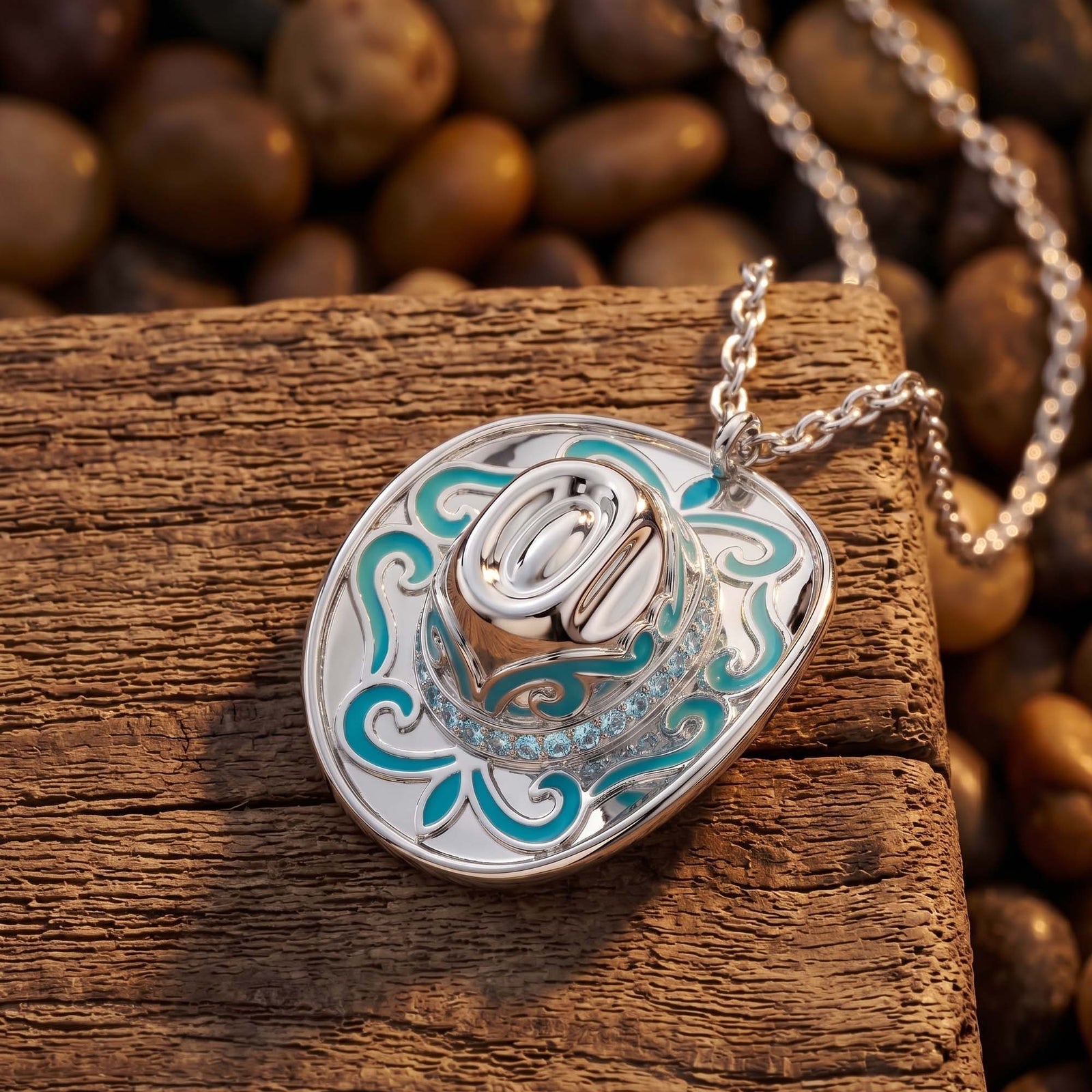 Rodeo Hat Necklace - Aquamarine