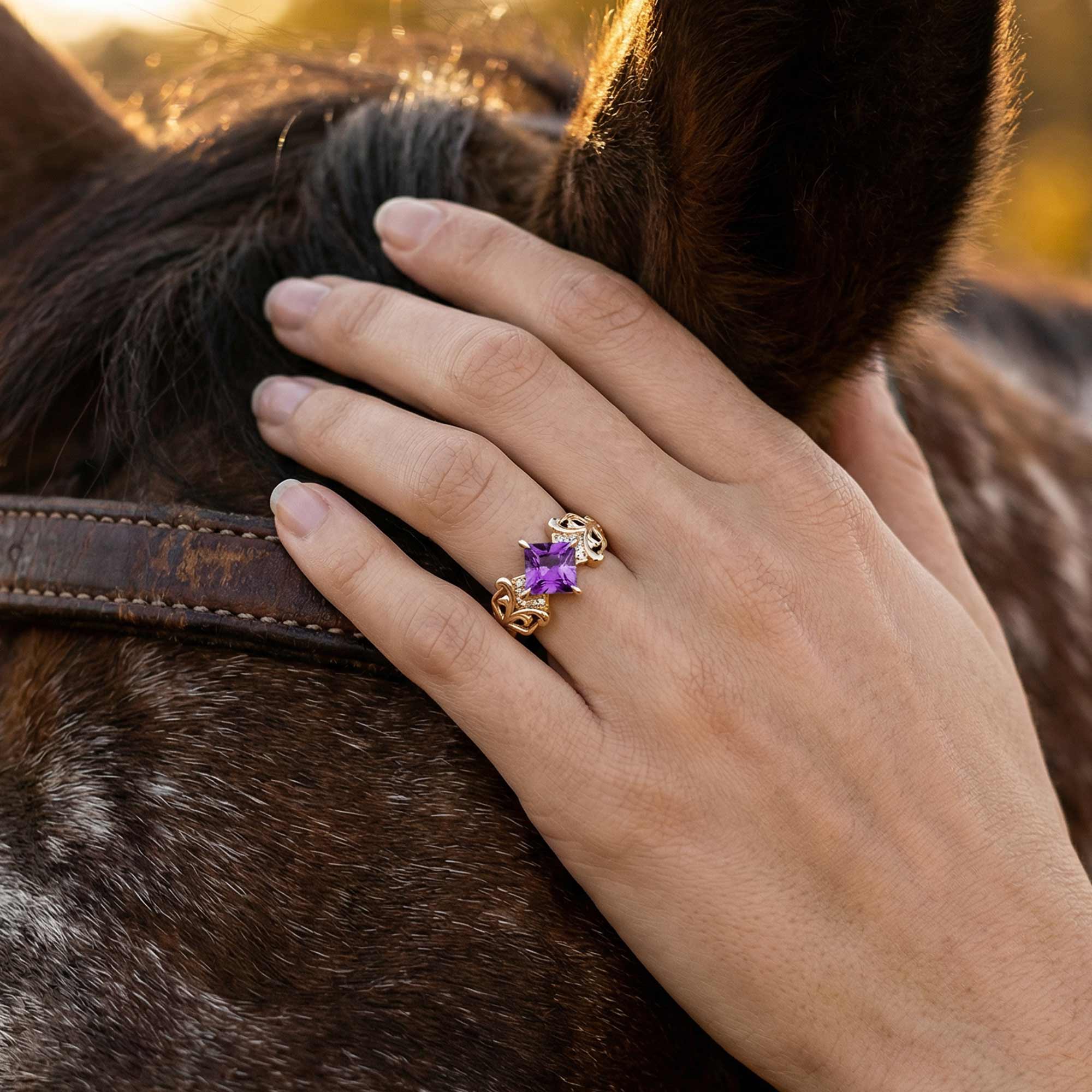 Sunspire Glow Ring - Amethyst